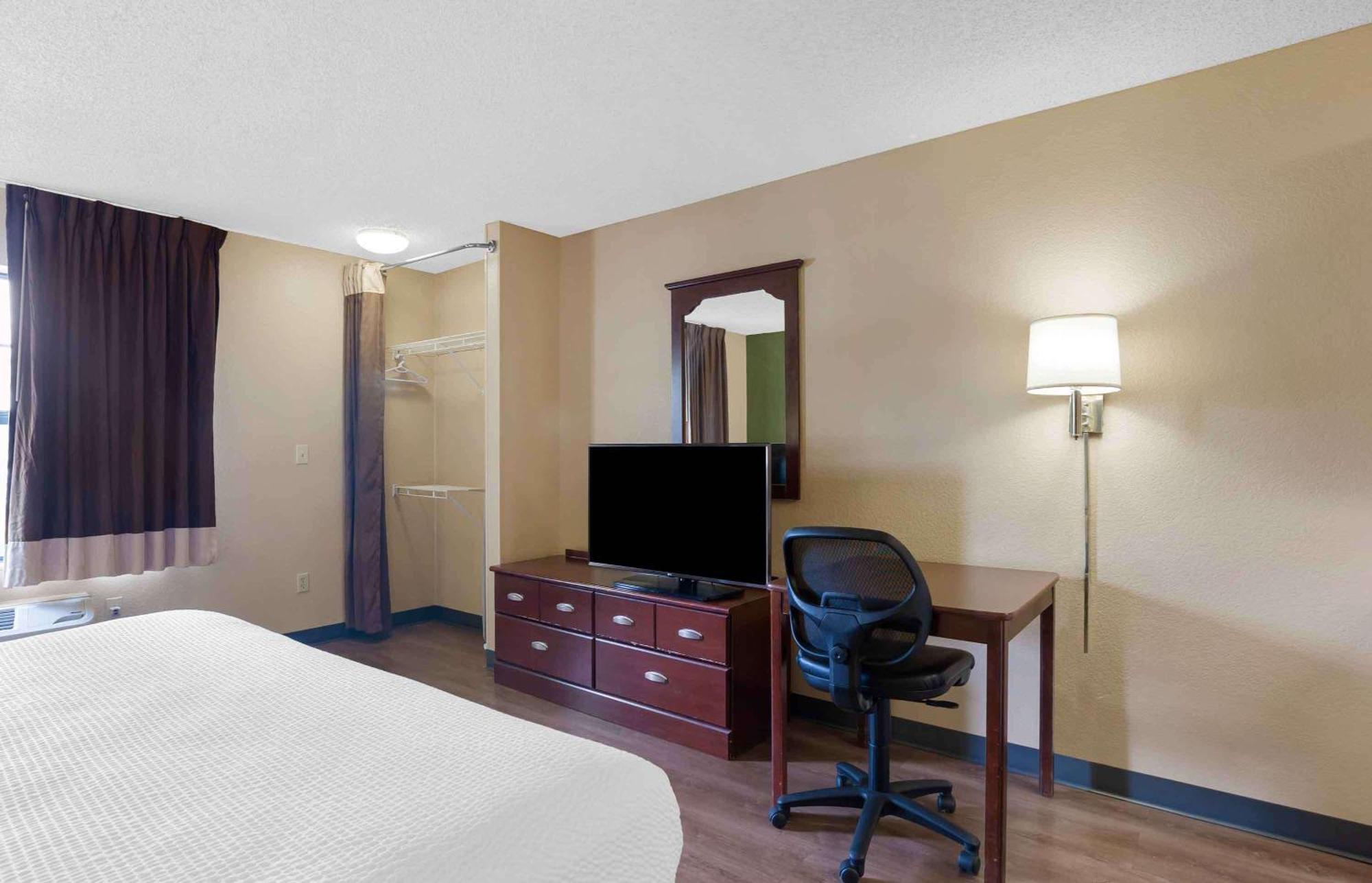 Extended Stay America Suites - San Diego - Mission Valley - Stadium Buitenkant foto