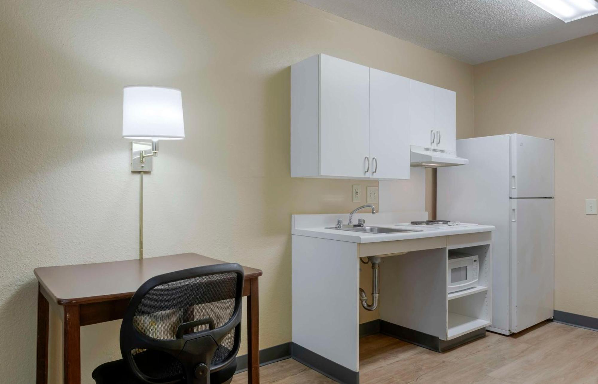 Extended Stay America Suites - San Diego - Mission Valley - Stadium Buitenkant foto