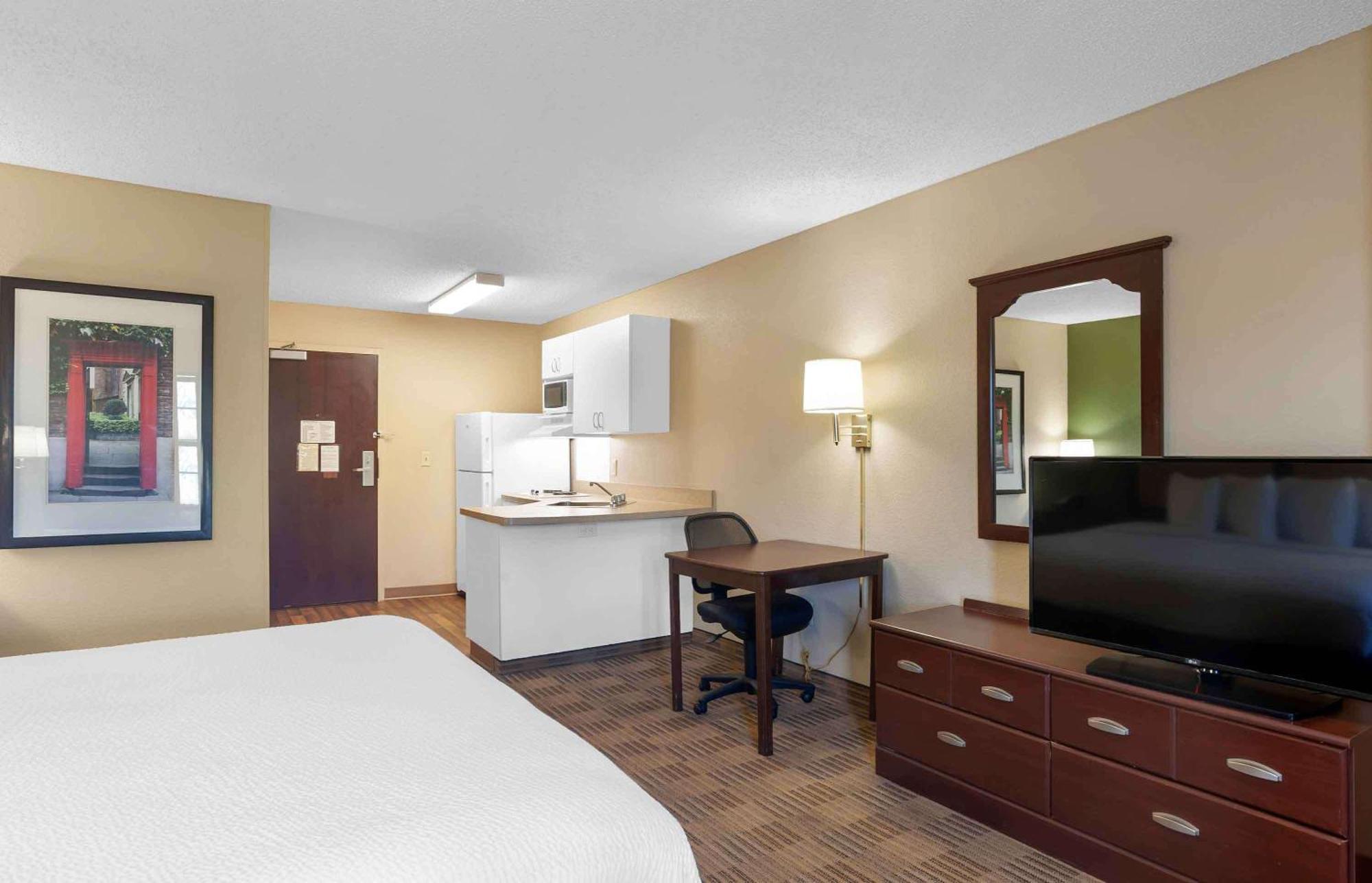 Extended Stay America Suites - San Diego - Mission Valley - Stadium Buitenkant foto