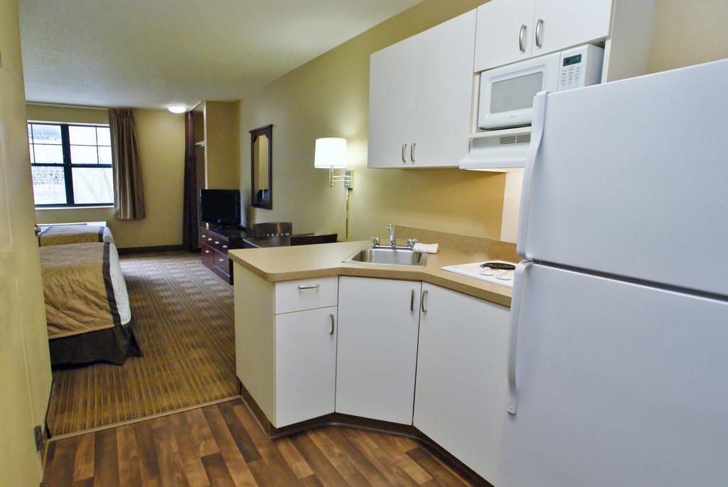 Extended Stay America Suites - San Diego - Mission Valley - Stadium Buitenkant foto