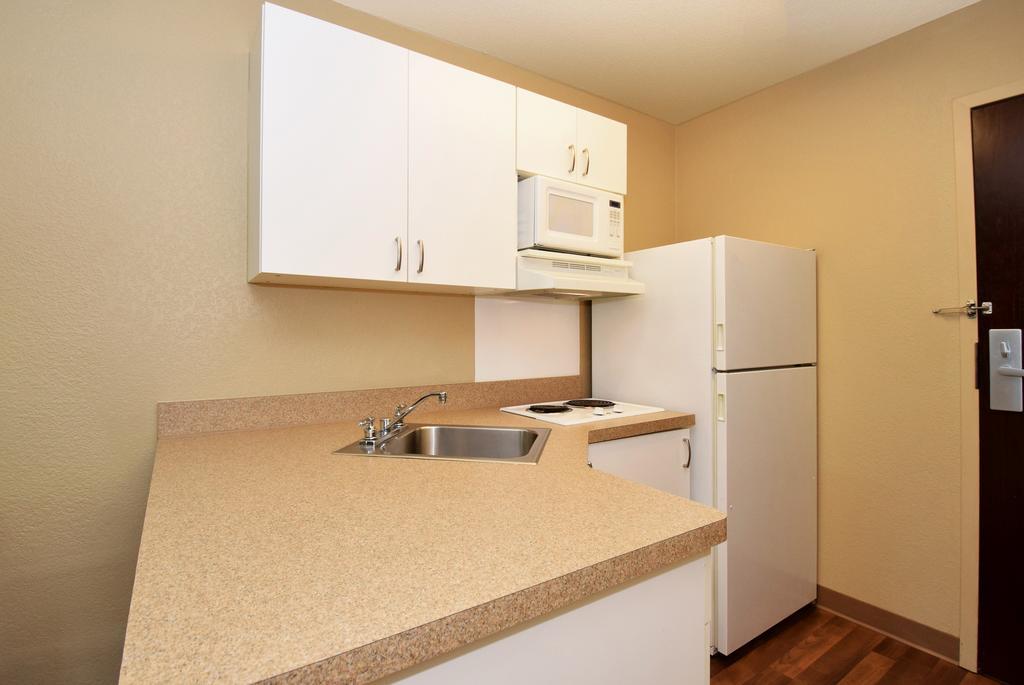 Extended Stay America Suites - San Diego - Mission Valley - Stadium Buitenkant foto
