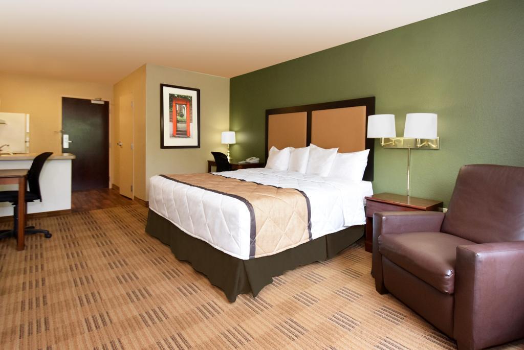 Extended Stay America Suites - San Diego - Mission Valley - Stadium Buitenkant foto