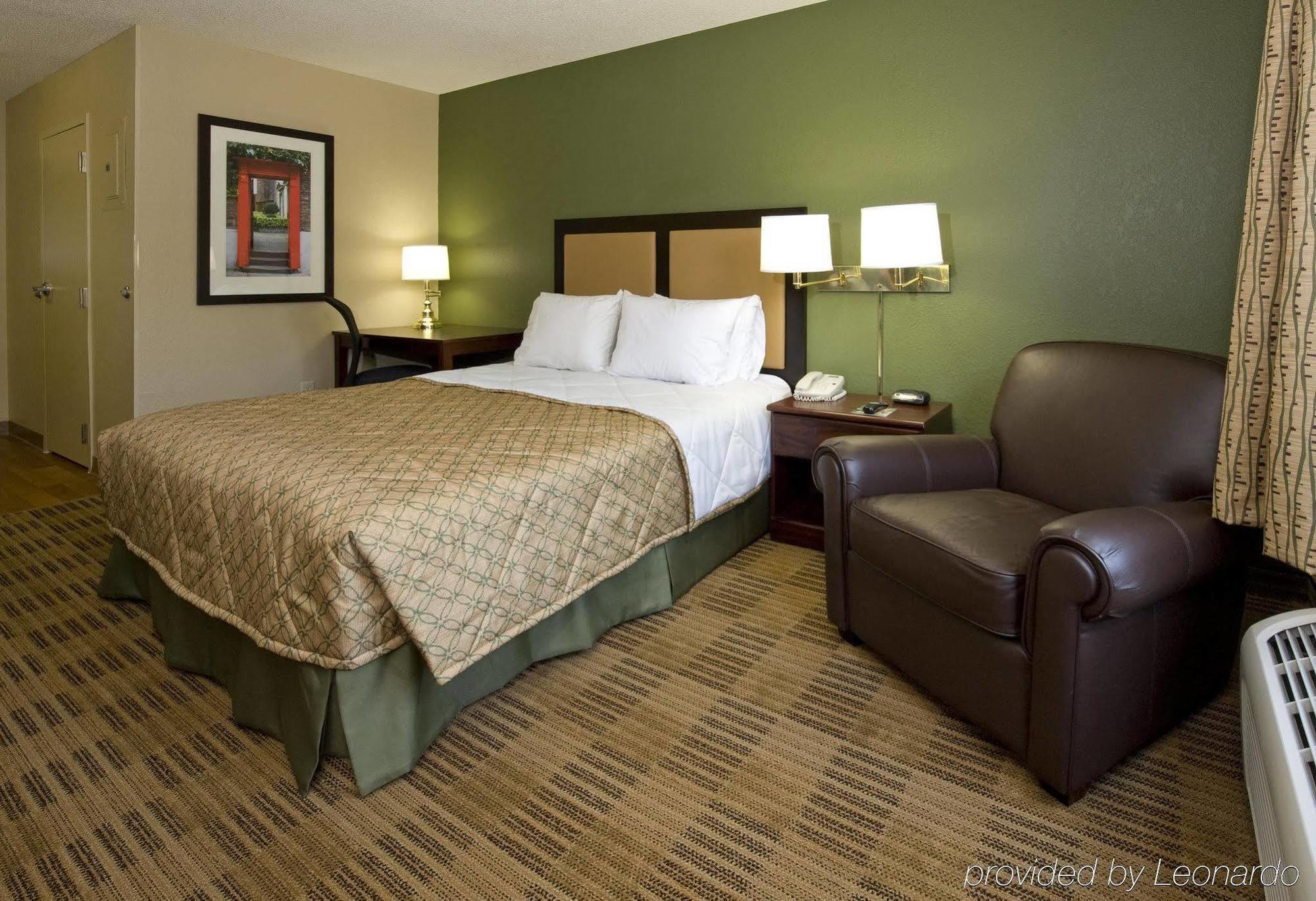 Extended Stay America Suites - San Diego - Mission Valley - Stadium Buitenkant foto